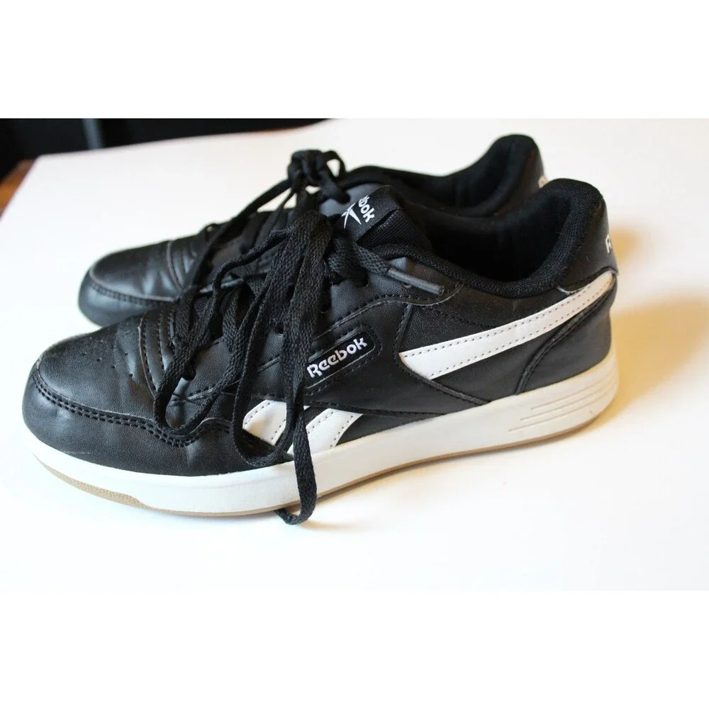 Reebok Court Advance Sneakers Black and White Mens Size 5 Womens 6.5